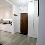 Apartamentysnu, Jagiellonski Premium, Centrum شقة