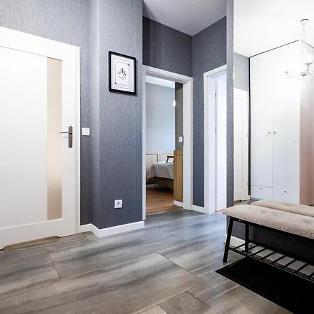 Apartamentysnu, Jagiellonski Premium, Centrum Daire *